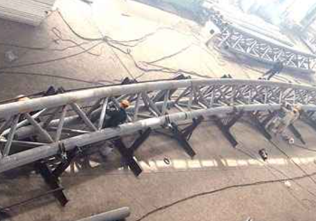 镇巴多功能体育馆案例